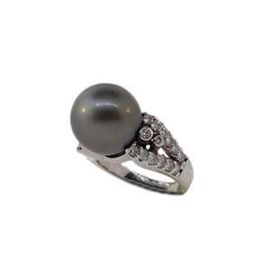 14kt White Gold Tahitian Pearl Ring